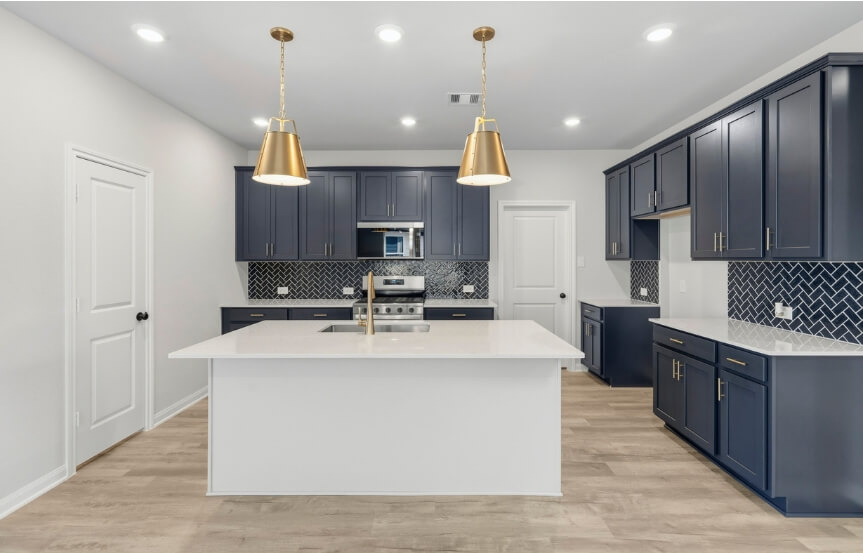 Brookfield 45 . 6419 Haltwhistle Ln . Kitchen