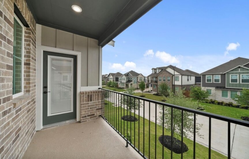CC 7623 Meadow Mouse Ln Balcony