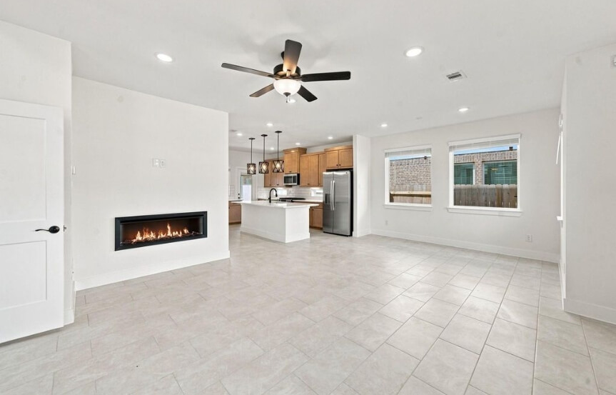 CC . 7635 Swooping Swallow Ln . Interior 2