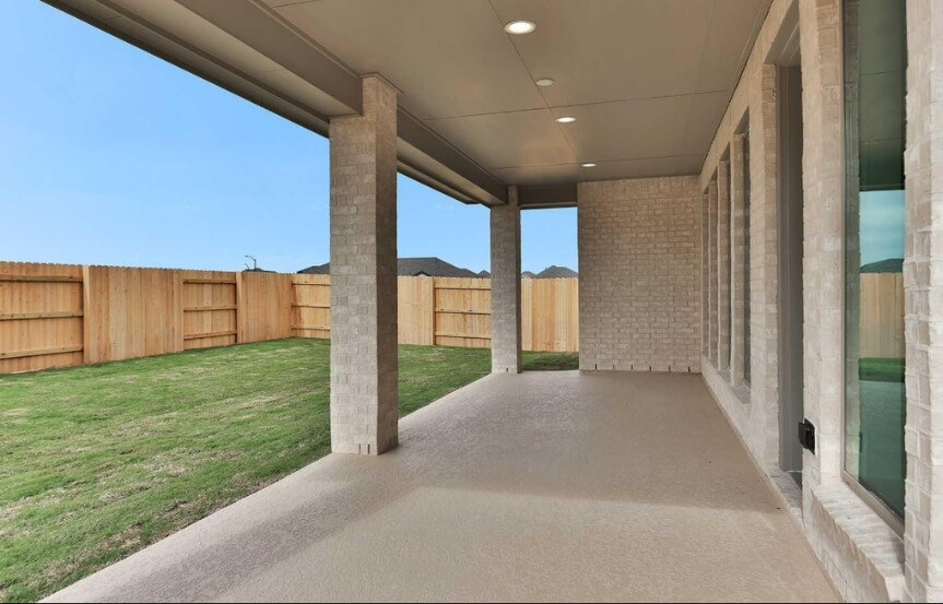 Perry 55 25015 Wilderness Haven Ln Patio (1)