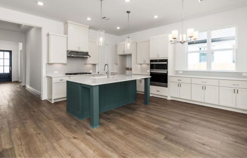 Chesmar 50. 25102 Skyline Praire Ln. Kitchen