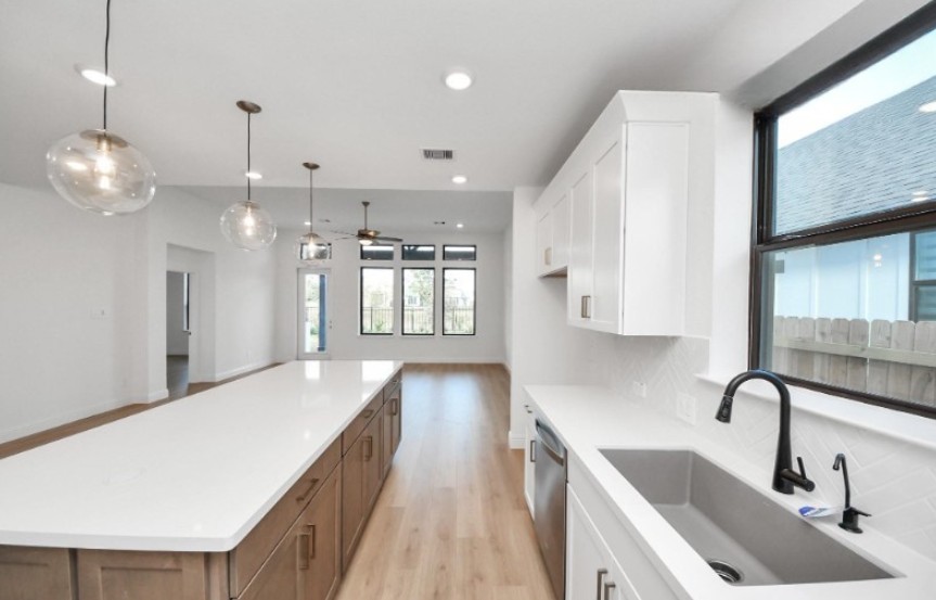 Beazer 7807 Cattail Shallows Lane Kitchen 3