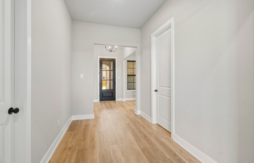 Brookfield 60 . 25003 Prairie Breeze Dr . Front Hall