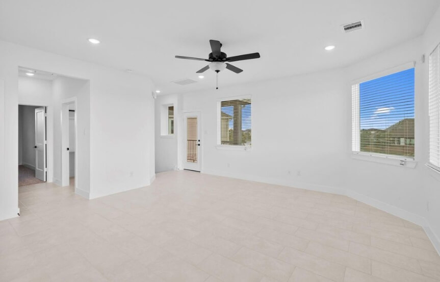 CC . 24019 Breezy Bank . Interior 2