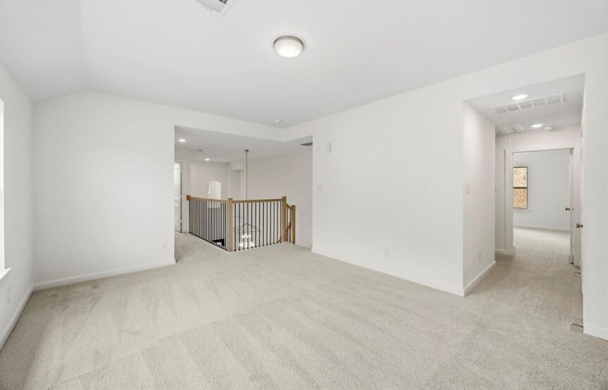 Highland 55 . 25010 Wilderness Haven Ln . Upstairs