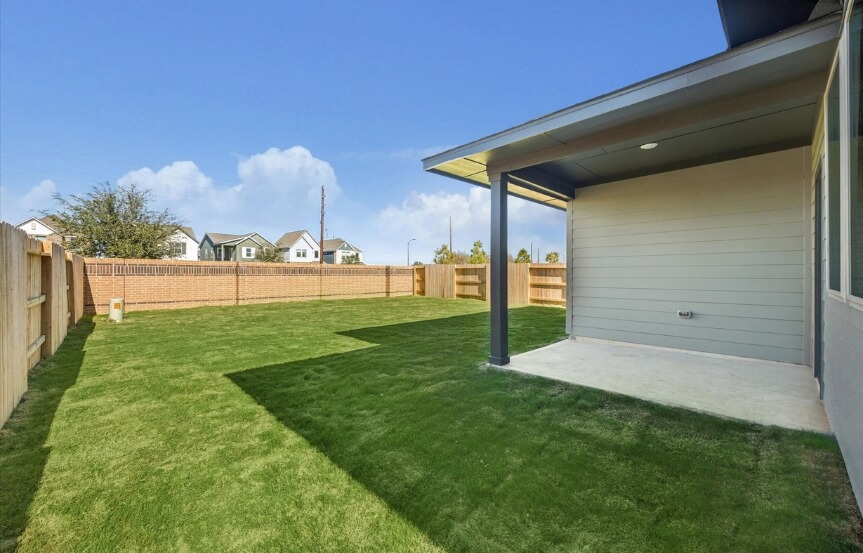 BR 45 22710 Norcrest Hills Backyard (1)