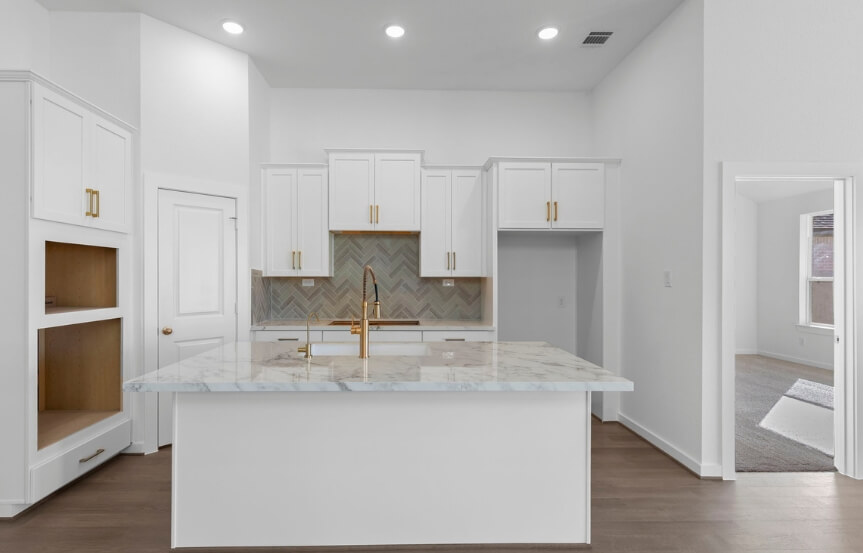 Newmark45 7455 Fraser Peak, Kitchen2 (1)