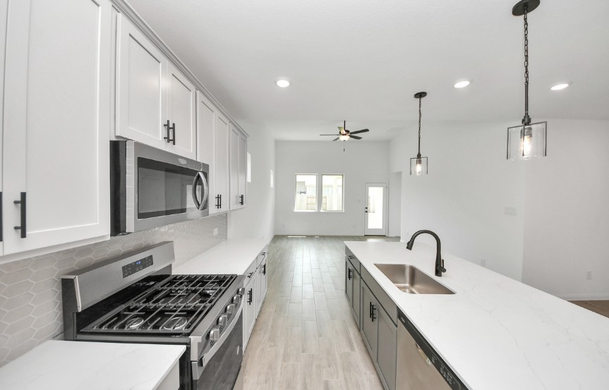 Brookfield 50 7722 Clover Gully Lane Kitchen 4