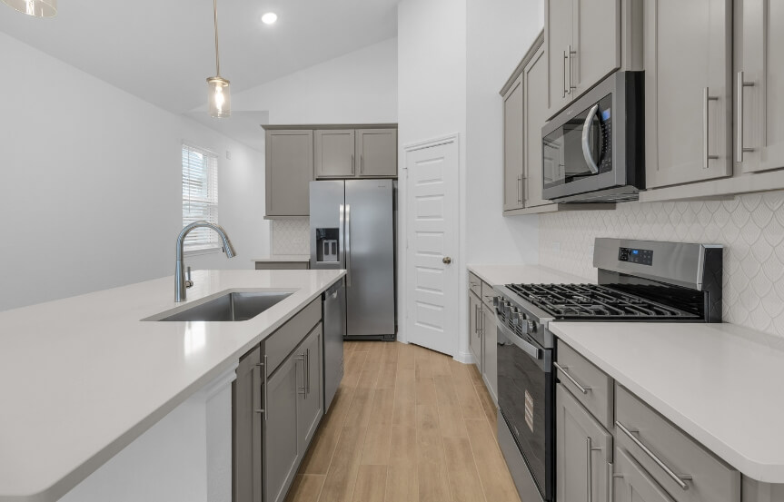 Brookfield 40 7319 Blue Gentiana Lane Kitchen 2