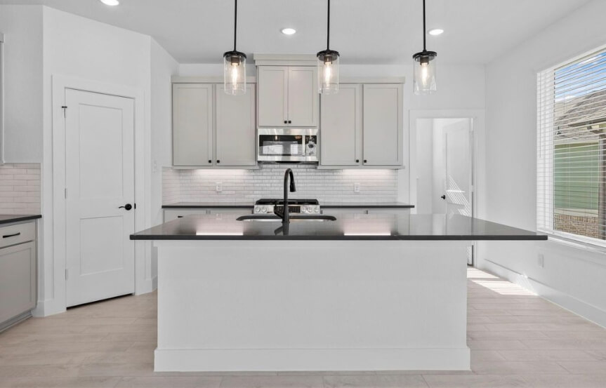 CC - 7639 Meadow Mouse Ln - Kitchen 1