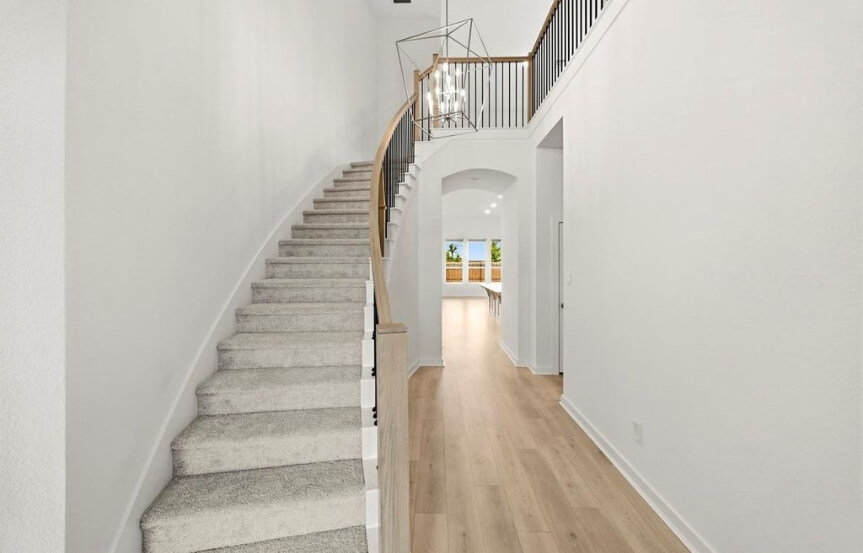 Highland 55 . 25010 Wilderness Haven Ln . Entry