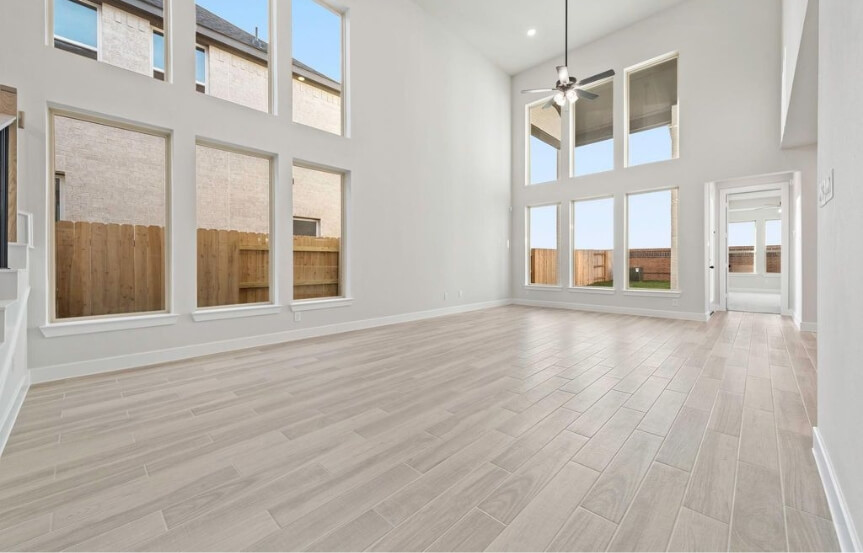 Westin 40 24914 Poppy Terrace Ln Interior
