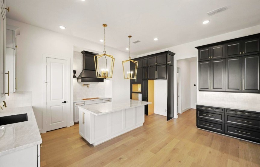 Newmark 70 24722 Celestial Lily Drive Kitchen 2