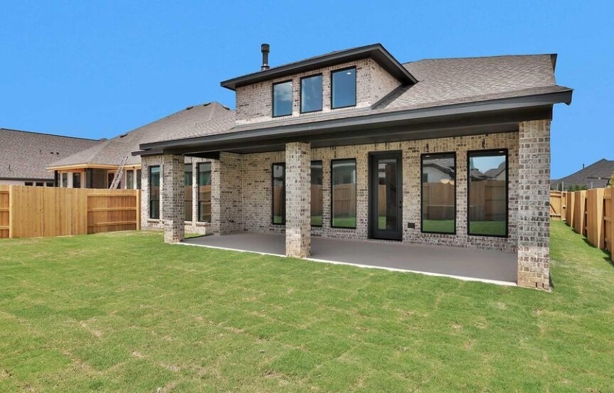 7207 Valley Mint Dr Backyard