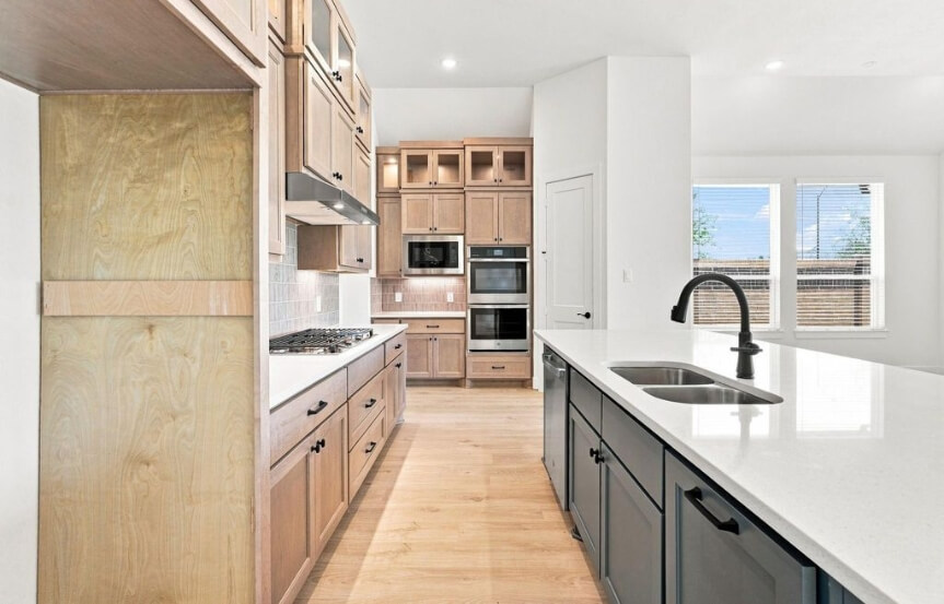 Chesmar 50 . 25103 Midnight Willow Dr . Kitchen 3