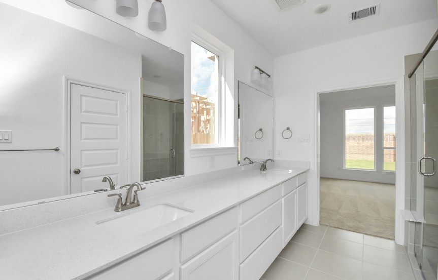 Brookfield 40 7823 Clover Gully Lane Primary Ensuite 2