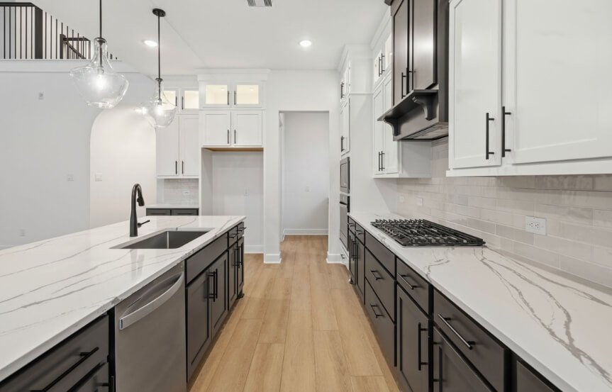 Brookfield 60 7703 Greyson Grv Dr Kitchen 2