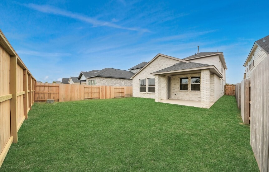 Brookfield 40 7319 Blue Gentiana Ln, Backyard (1)