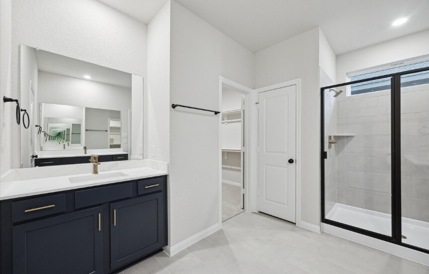 BR 45 22702 Norcrest Hills Primary Bath 2 (1)