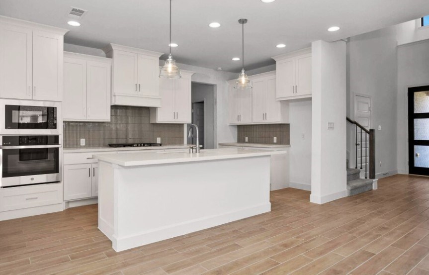Perry 45 7422 Fraser Peak Drive Kitchen 2